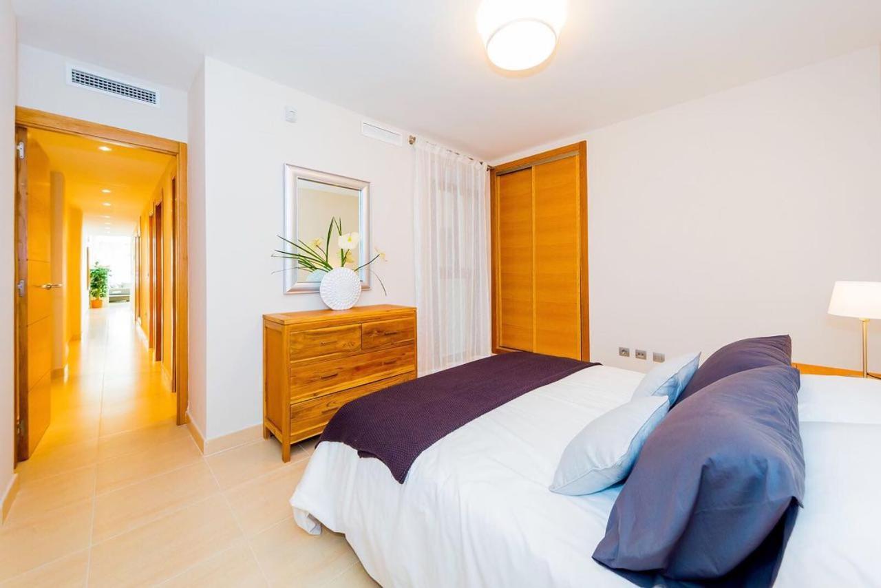 Шикарная Квартира На Первой Линии -Luxury Apartment On The First Line Sea Torrevieja Extérieur photo